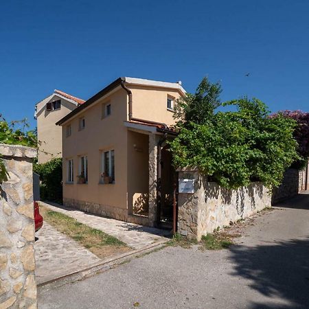 Ližnjan Apartment Limun מראה חיצוני תמונה