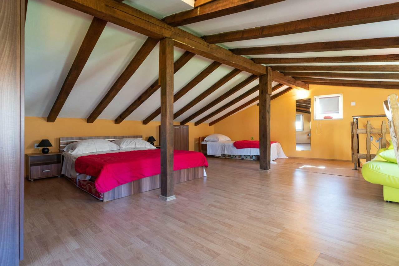 Ližnjan Apartment Limun מראה חיצוני תמונה